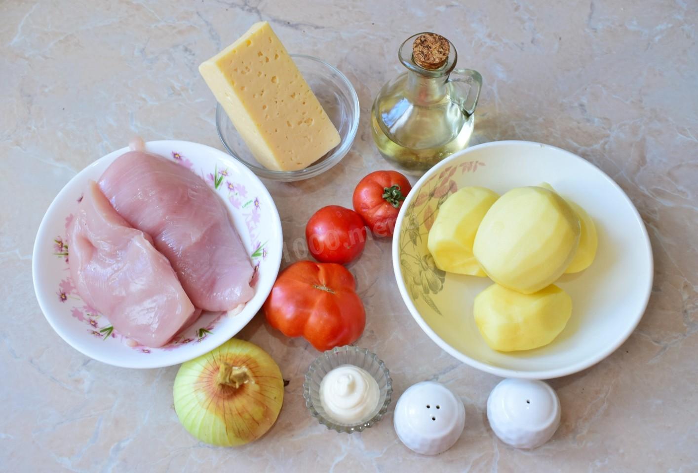 Шаг 1 приготовления Куриное филе по французски с помидорами