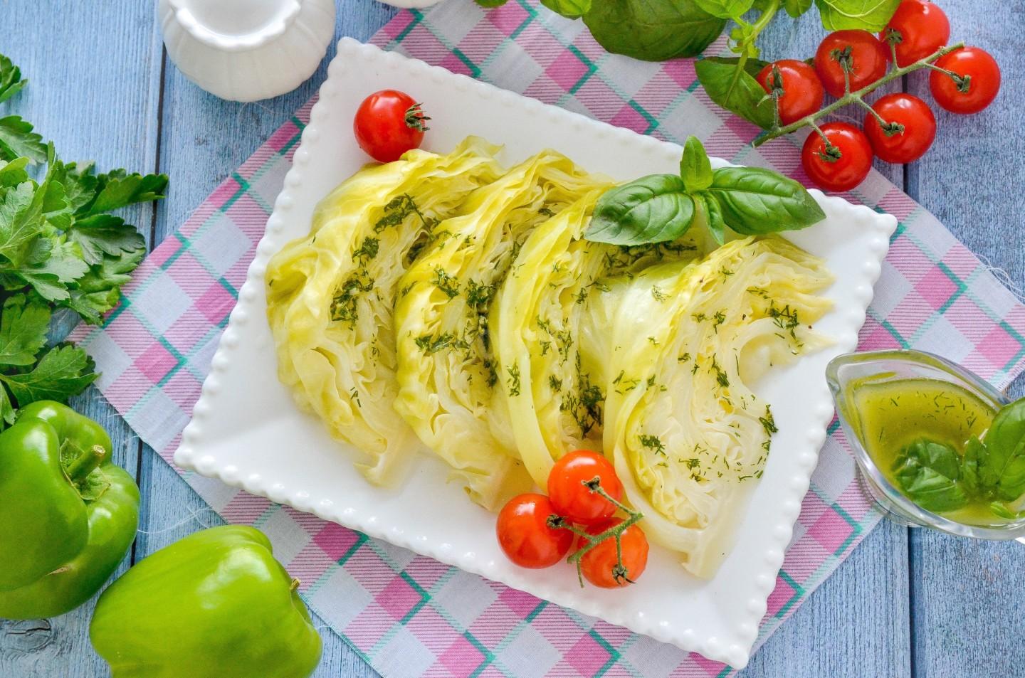 Шаг 6 приготовления Капуста на пару