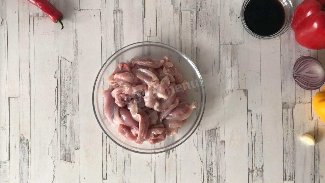 Шаг 2 приготовления Курица в соусе терияки с овощами