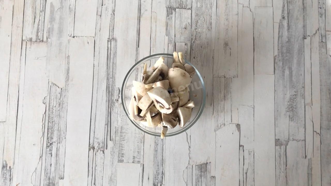 Шаг 6 приготовления Курица под соусом в духовке