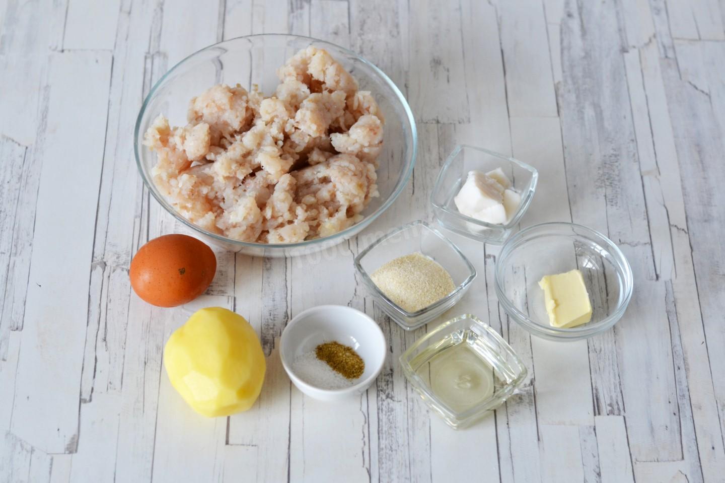 Шаг 1 приготовления Рыбные котлеты из речной рыбы