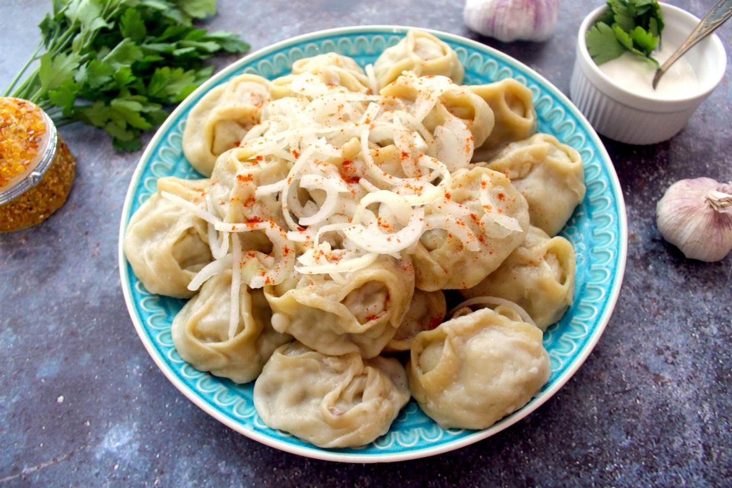 Шаг 8 приготовления Манты по узбекски
