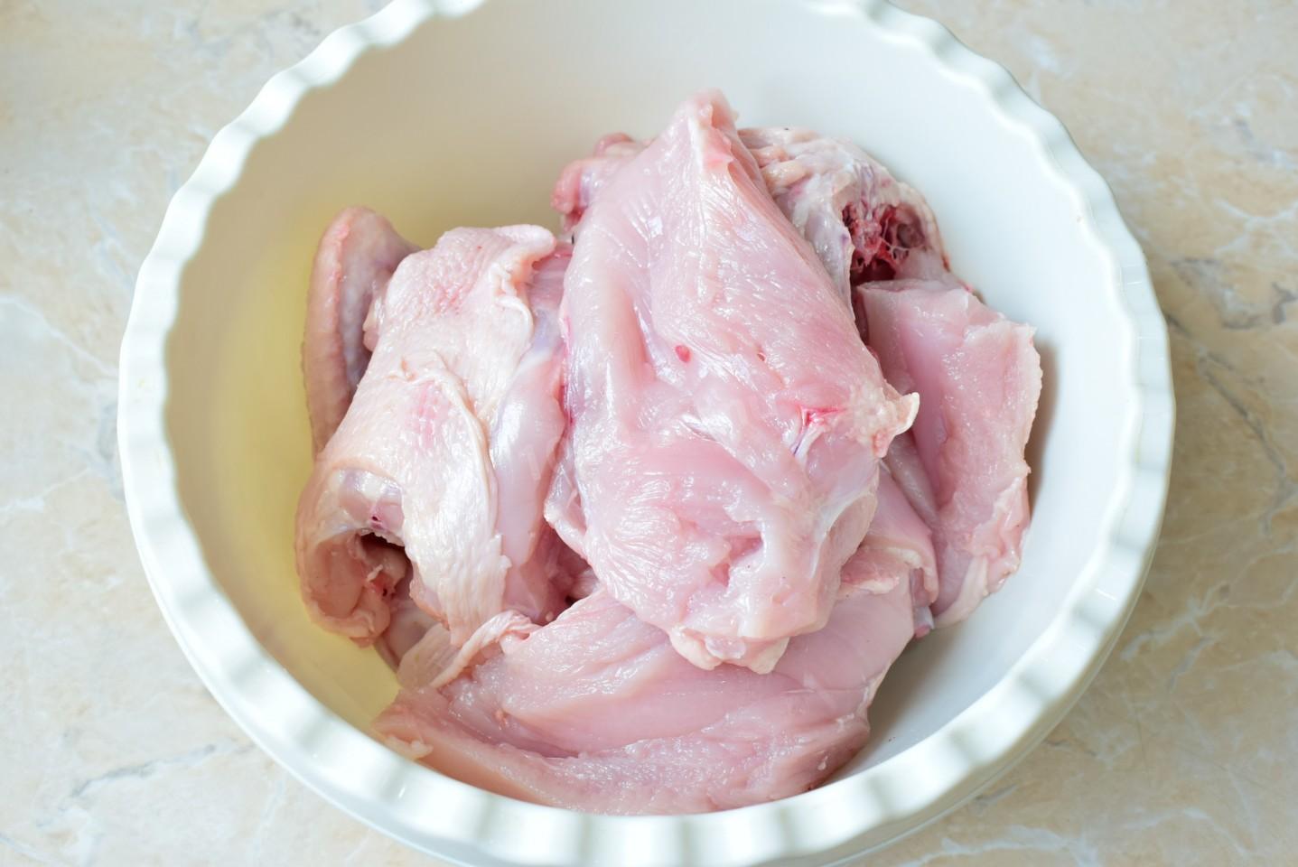 Шаг 3 приготовления Курица в собственном соку в духовке
