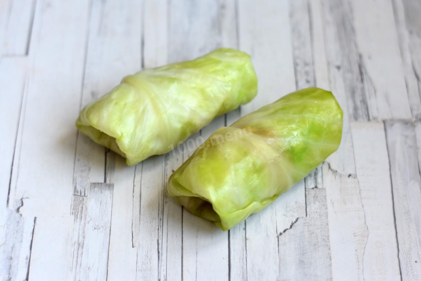Шаг 14 приготовления Голубцы с куриным фаршем и рисом в кастрюле