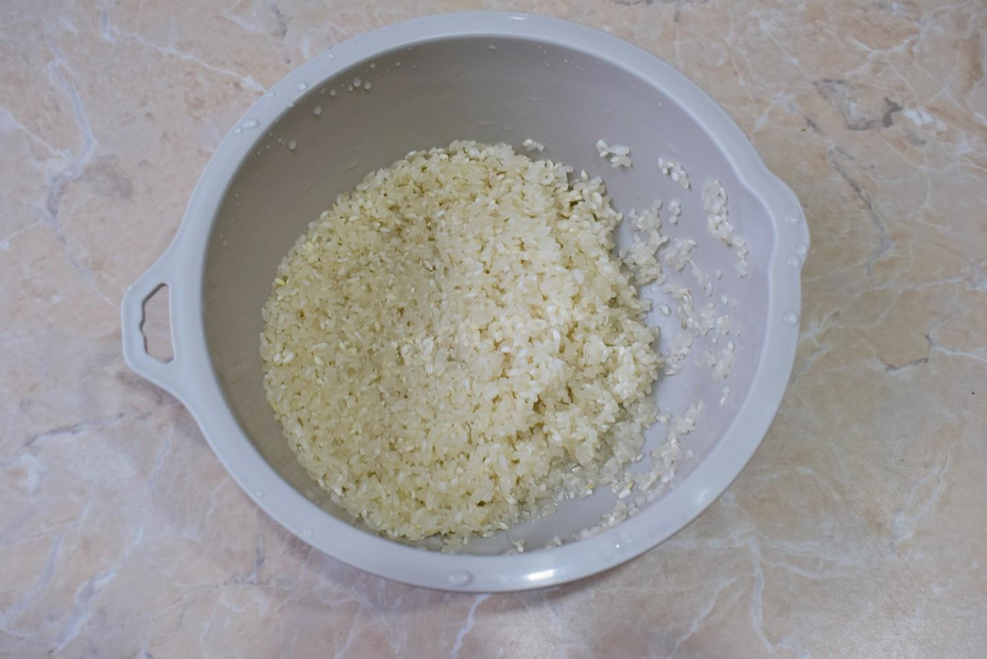 Шаг 2 приготовления Рисовая каша на воде и молоке