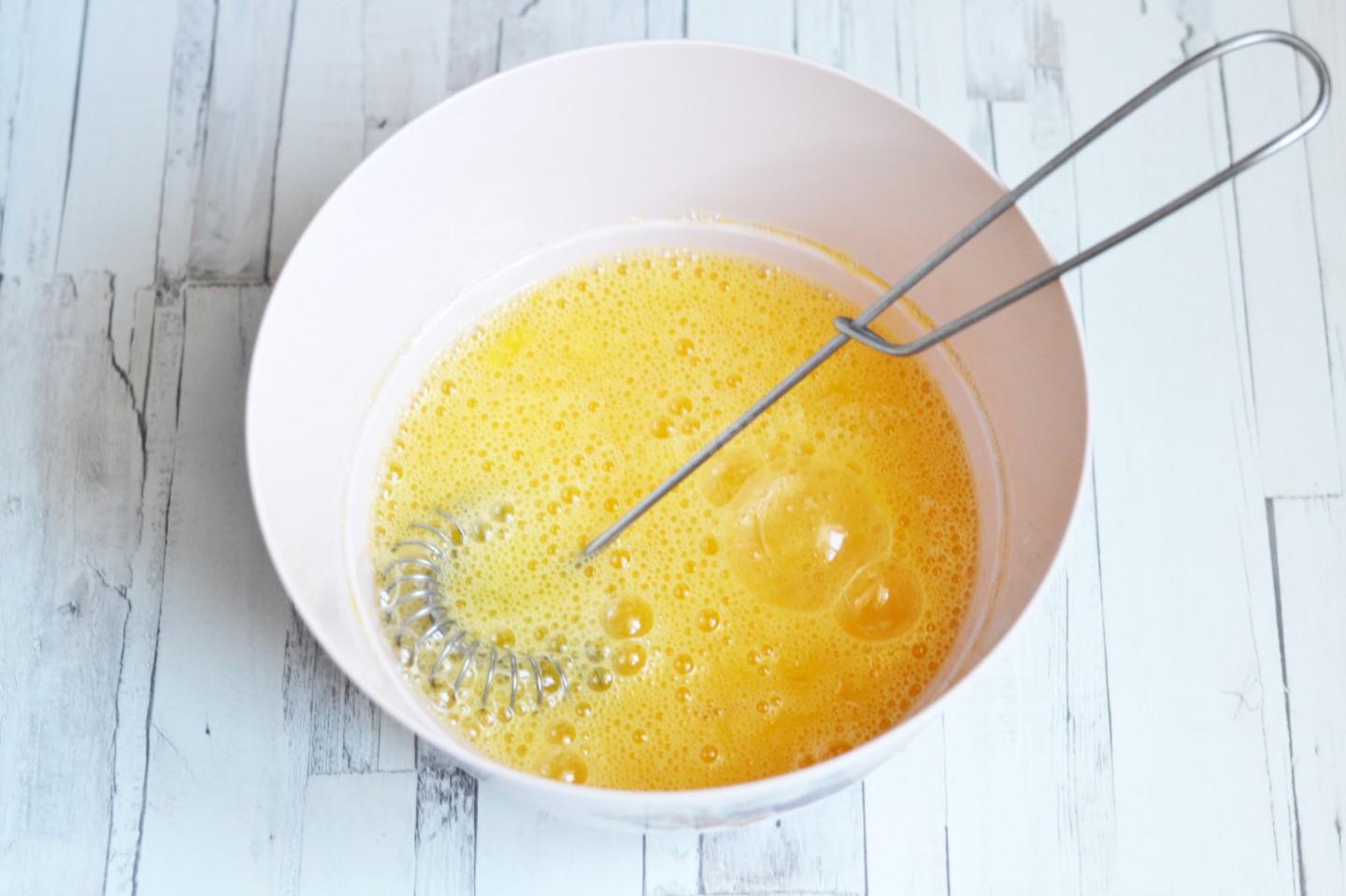 Шаг 2 приготовления Яичные блинчики с курицей