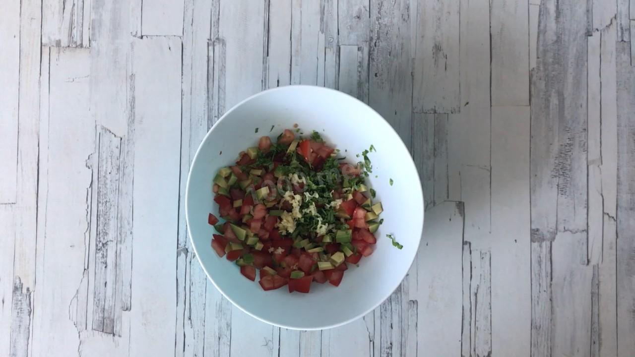 Шаг 8 приготовления Курица с авокадо