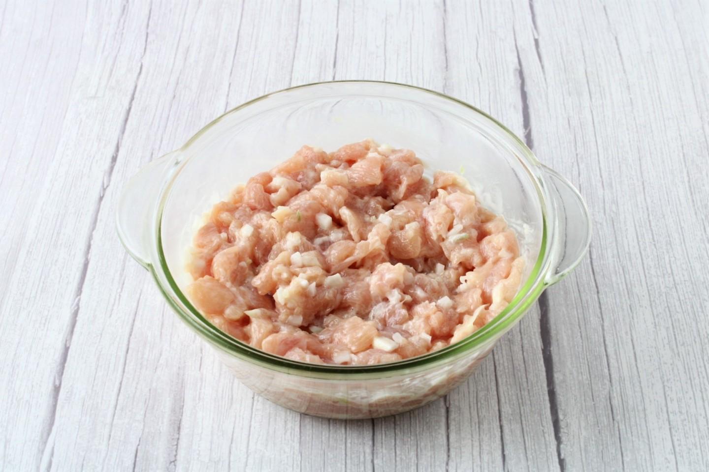 Шаг 6 приготовления Курица по албански