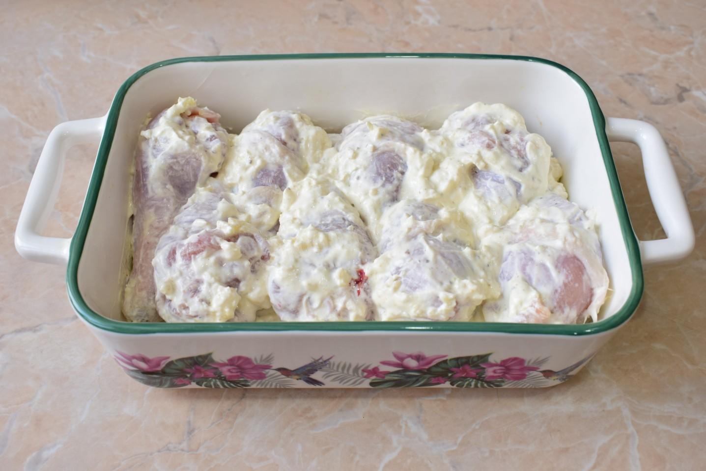 Шаг 5 приготовления Куриные ножки в сметане в духовке