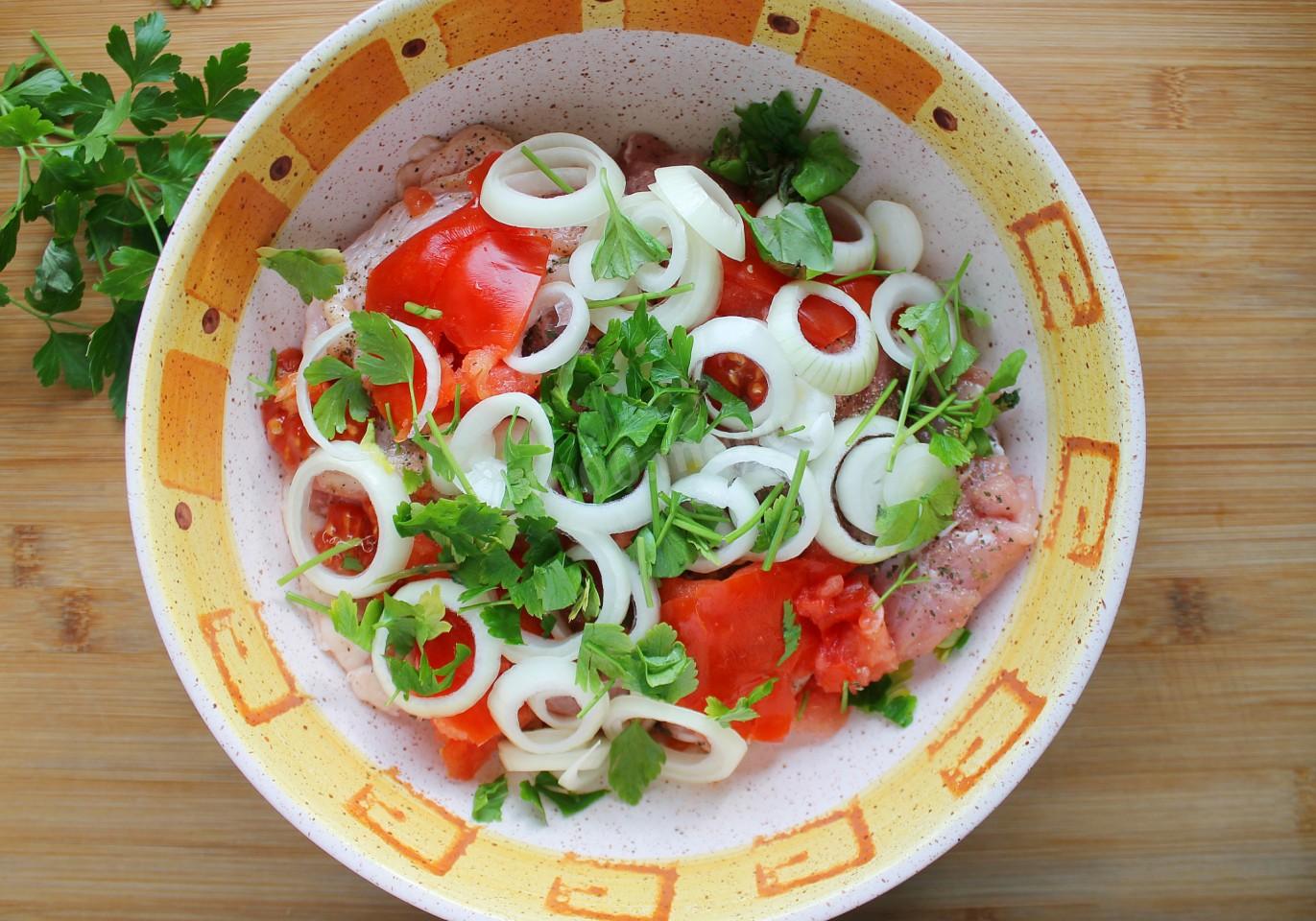 Шаг 5 приготовления Шашлык из куриных окорочков