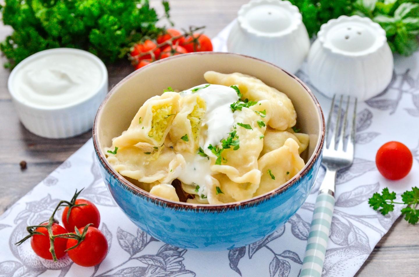 Шаг 12 приготовления Вареники с сырой картошкой