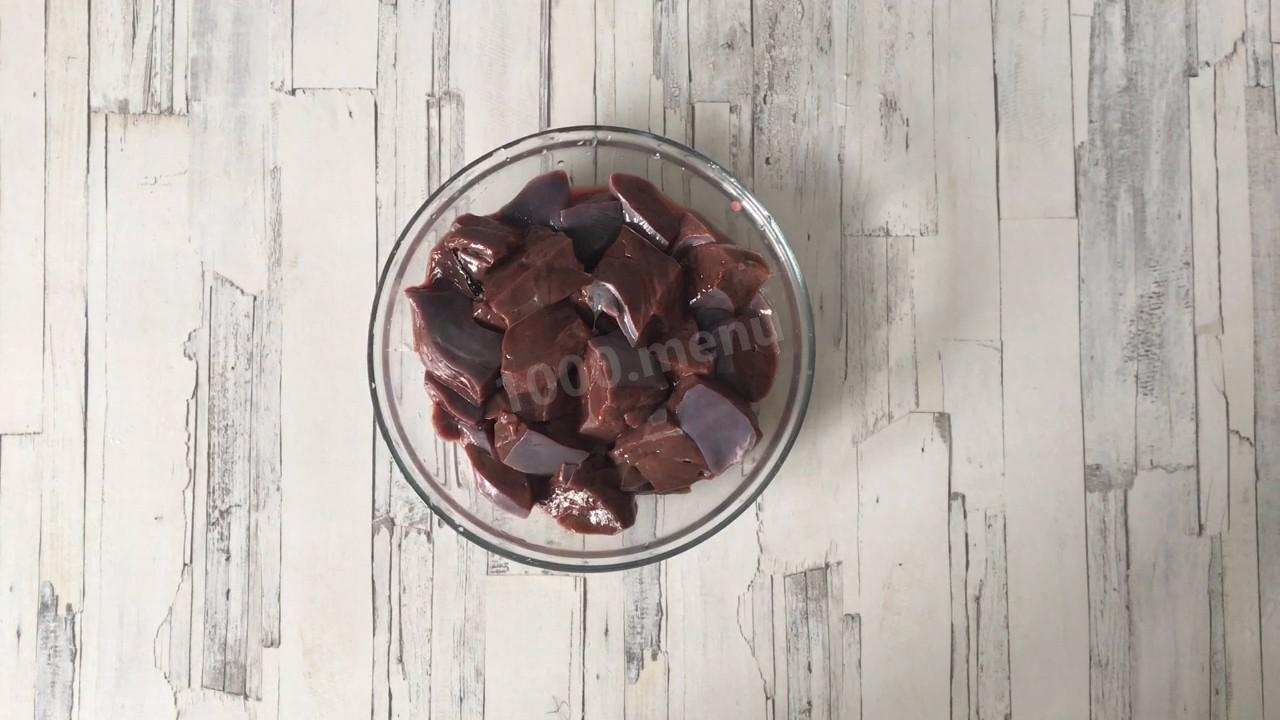 Шаг 3 приготовления Печень в сливочном соусе
