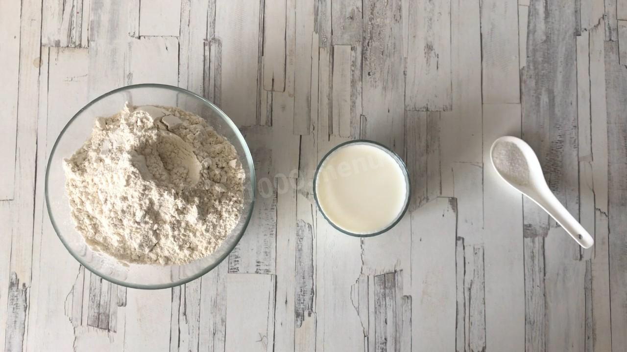Шаг 1 приготовления Чебуреки с картошкой