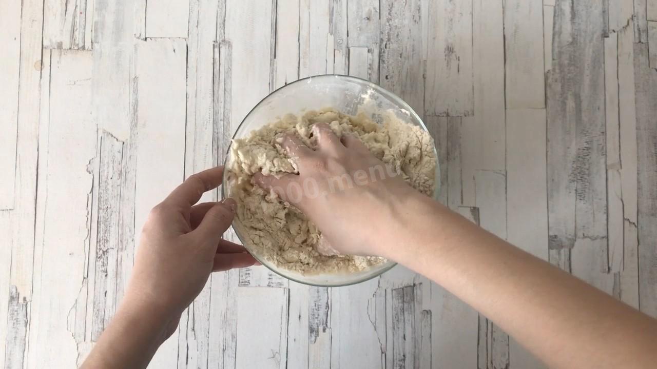 Шаг 3 приготовления Чебуреки с картошкой