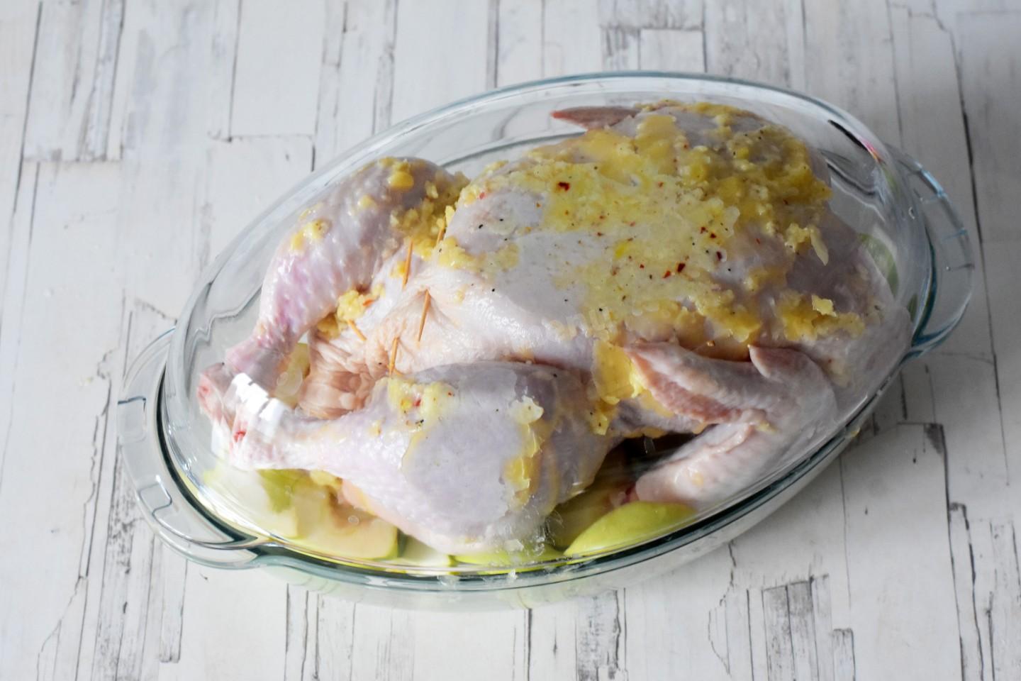 Шаг 10 приготовления Курица в утятнице в духовке