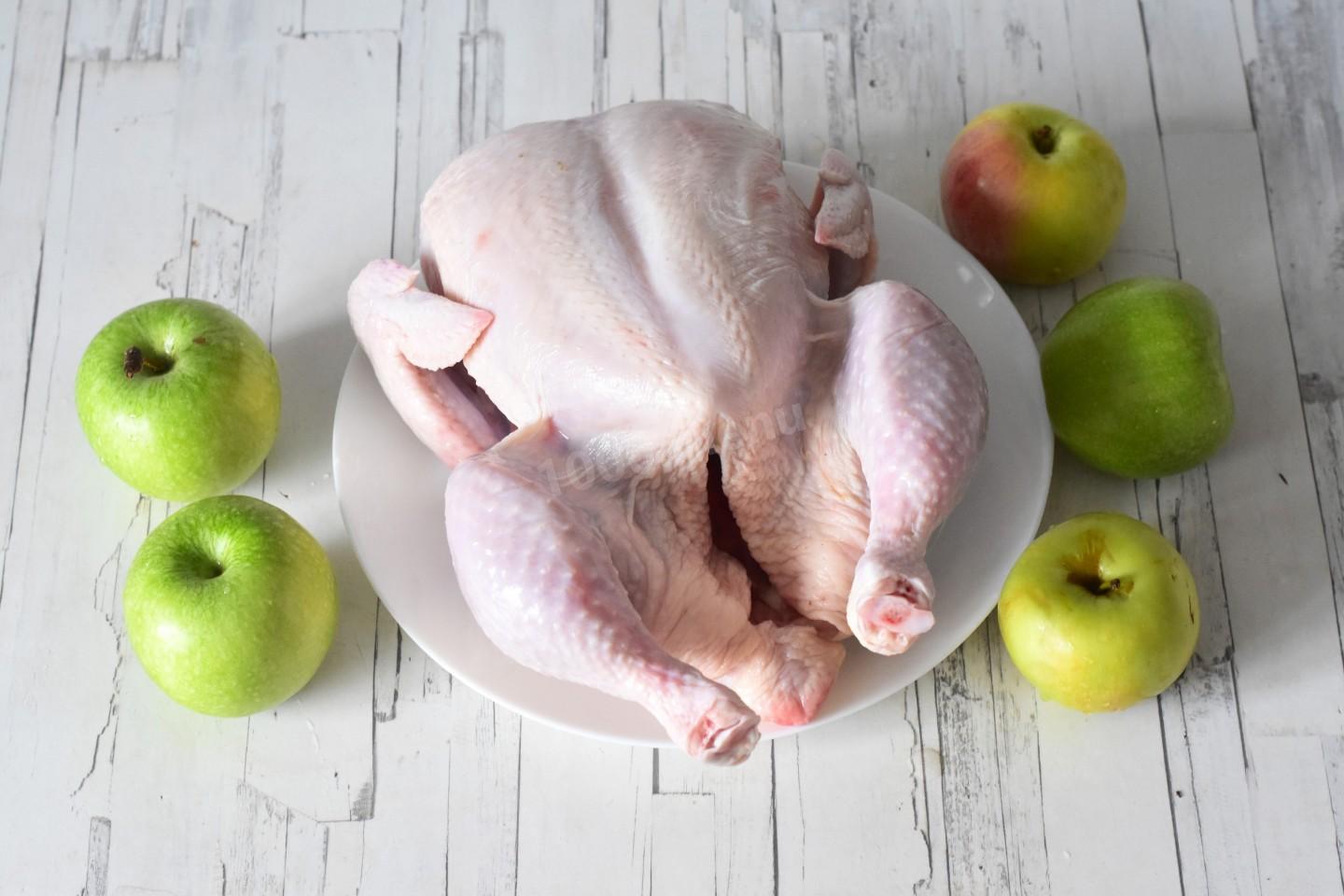 Шаг 5 приготовления Курица в утятнице в духовке