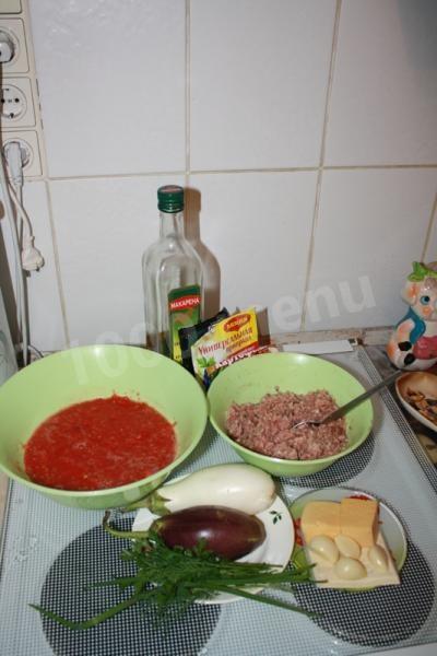 Шаг 1 приготовления Запеканка из баклажанов с фаршем мясным