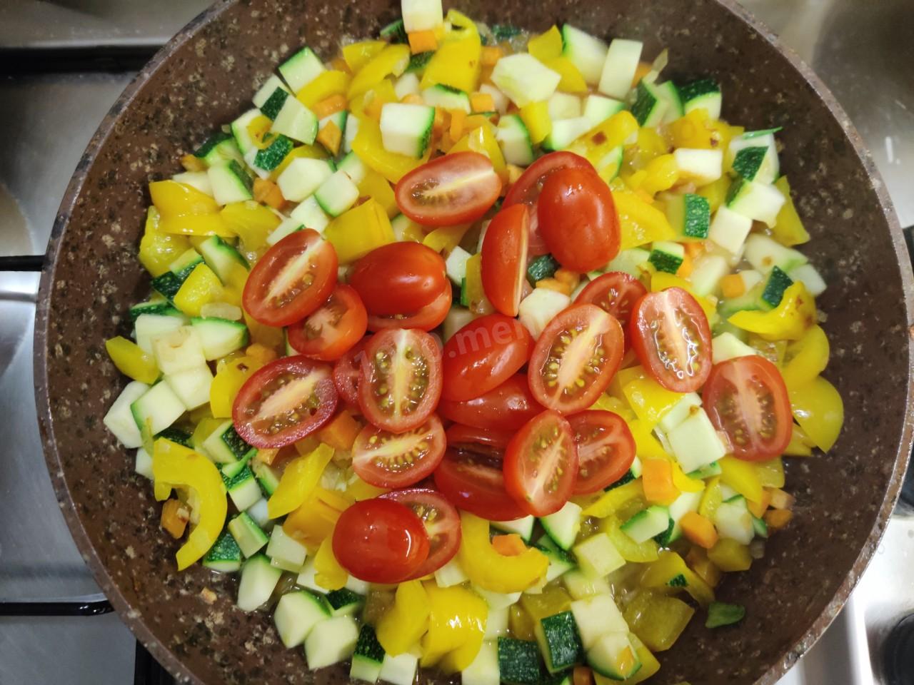 Шаг 5 приготовления Кускус с овощами
