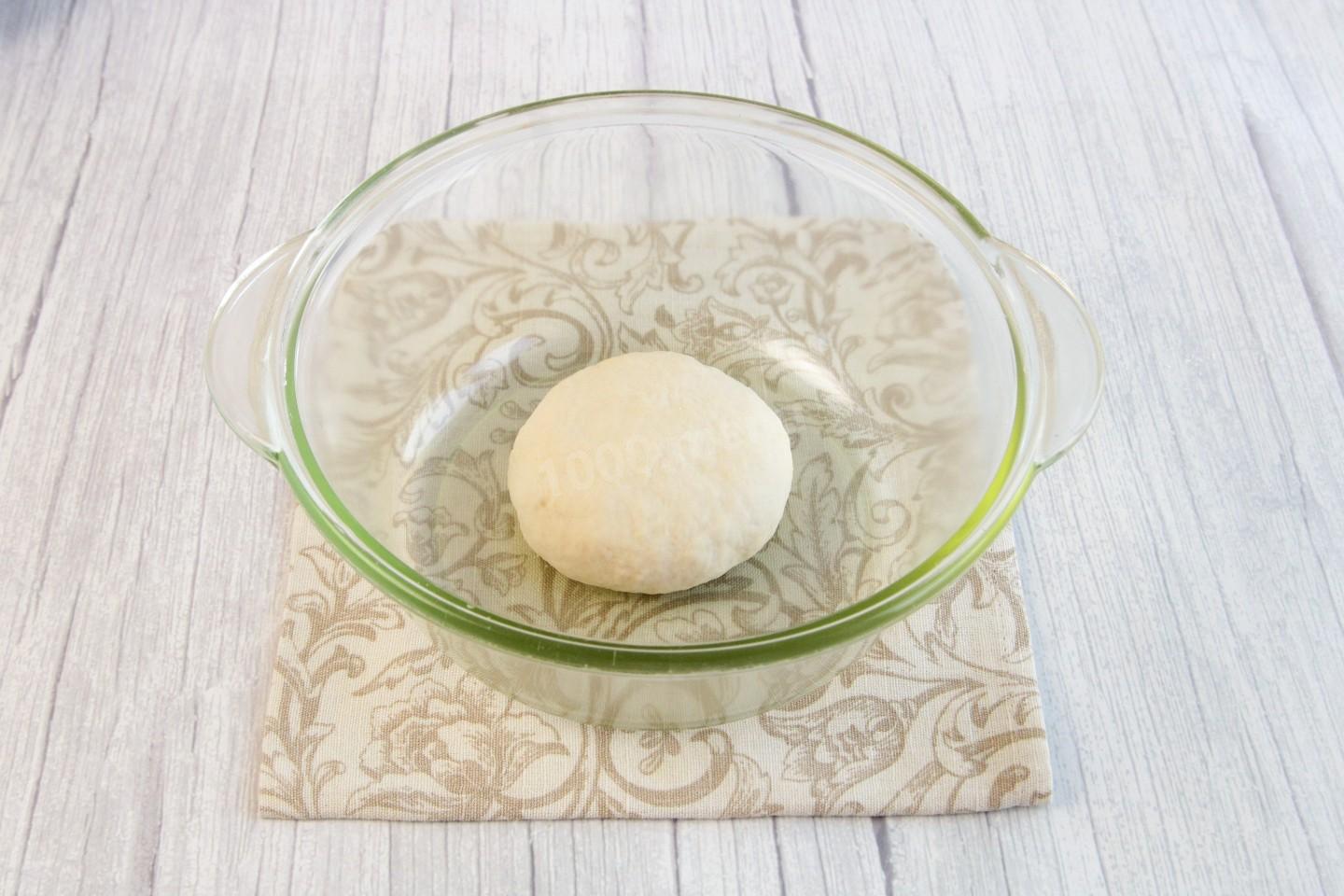 Шаг 11 приготовления Пицца с луком и сыром