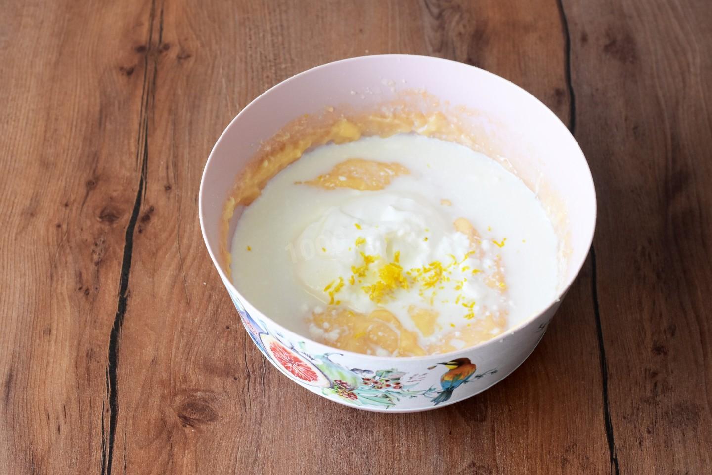 Шаг 3 приготовления Творожно кукурузная запеканка