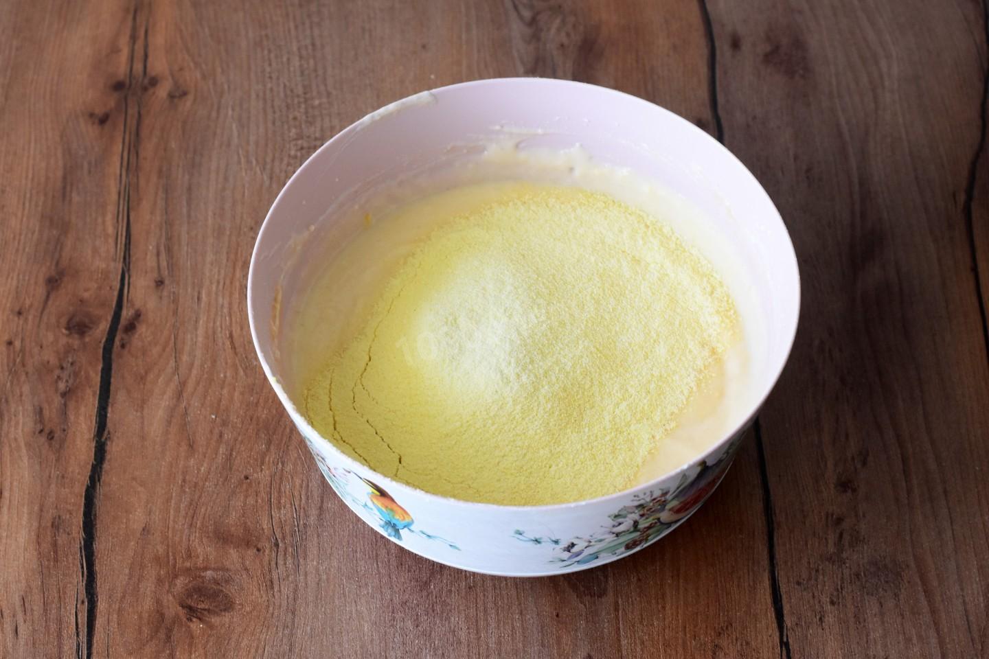 Шаг 4 приготовления Творожно кукурузная запеканка