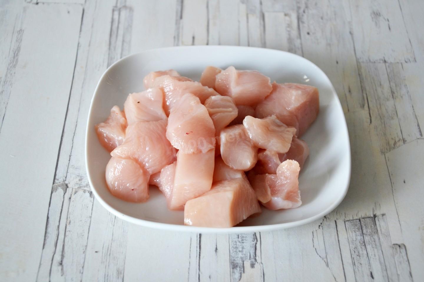Шаг 4 приготовления Булгур с курицей и овощами на сковороде