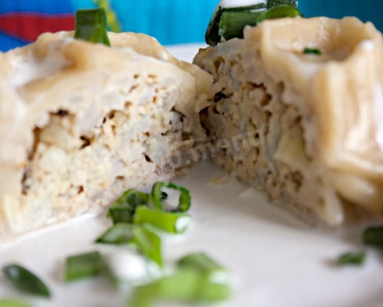 Шаг 15 приготовления Манты с рыбой и рисом
