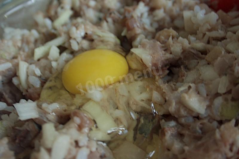 Шаг 8 приготовления Манты с рыбой и рисом