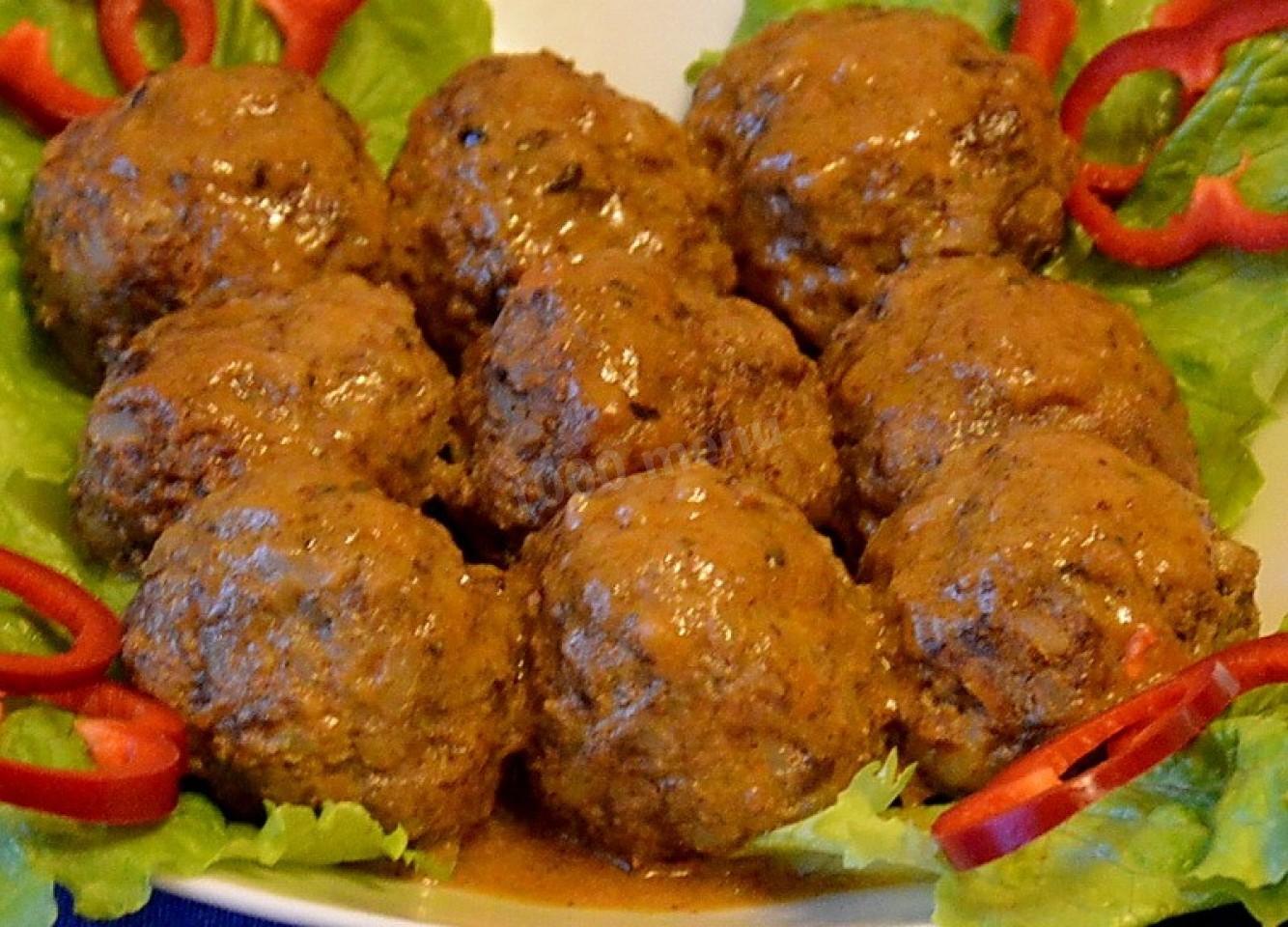 Шаг 12 приготовления Тефтели с капустой и рисом