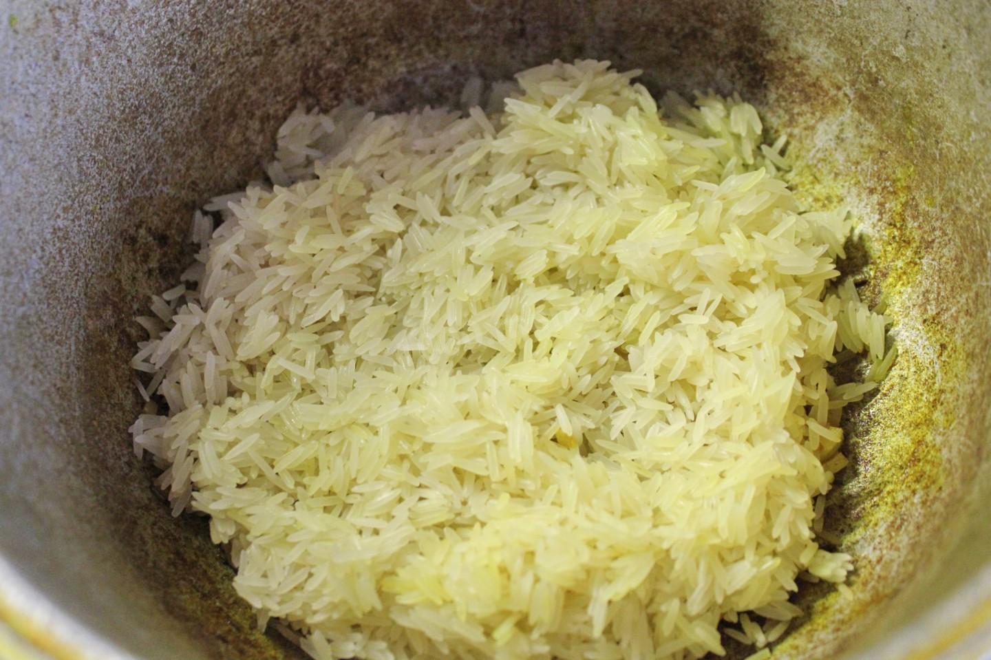 Шаг 5 приготовления Кичари