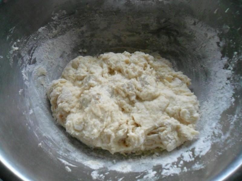 Шаг 3 приготовления Ленивые вареники с манкой и творогом