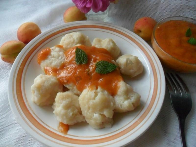 Шаг 7 приготовления Ленивые вареники с манкой и творогом