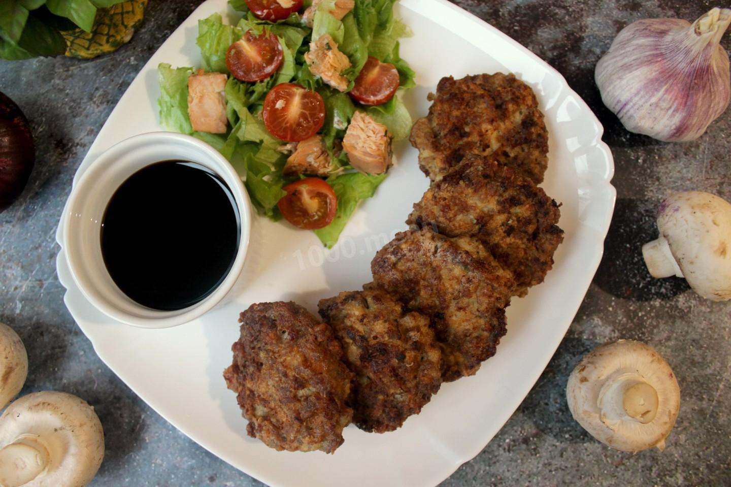Шаг 7 приготовления Сочные котлеты из рубленого мяса