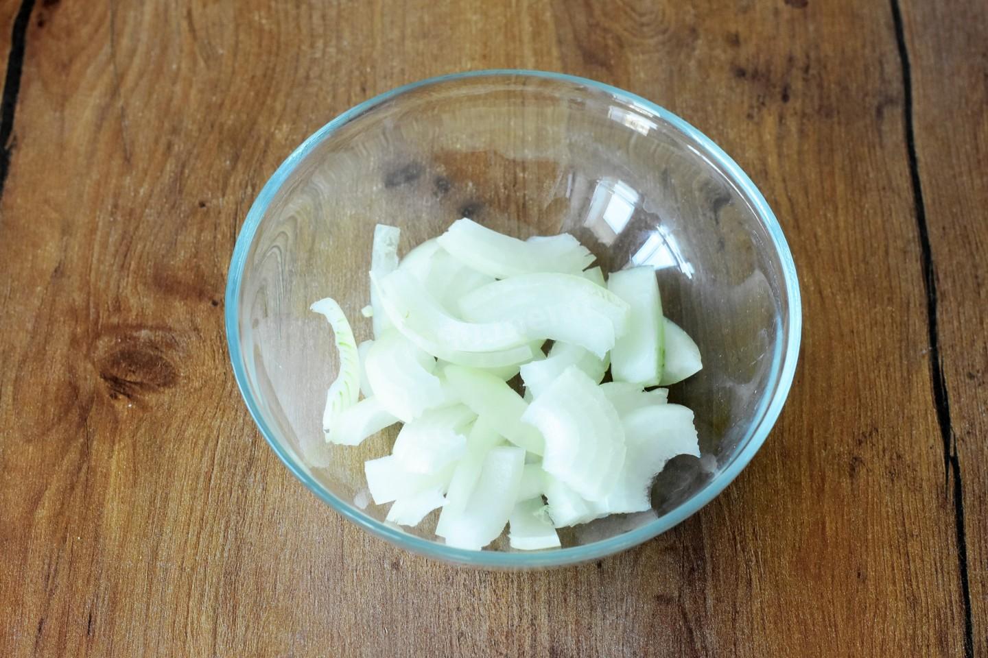 Шаг 4 приготовления Рис с мясом в мультиварке
