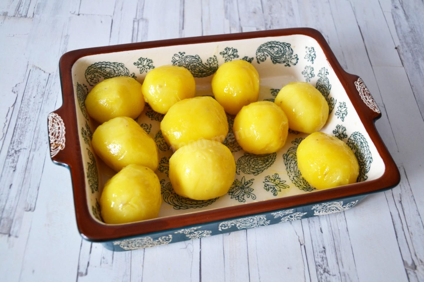 Шаг 4 приготовления Картошка с медом в духовке