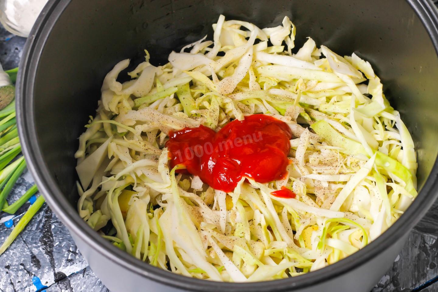 Шаг 8 приготовления Тушеная капуста с картошкой в мультиварке