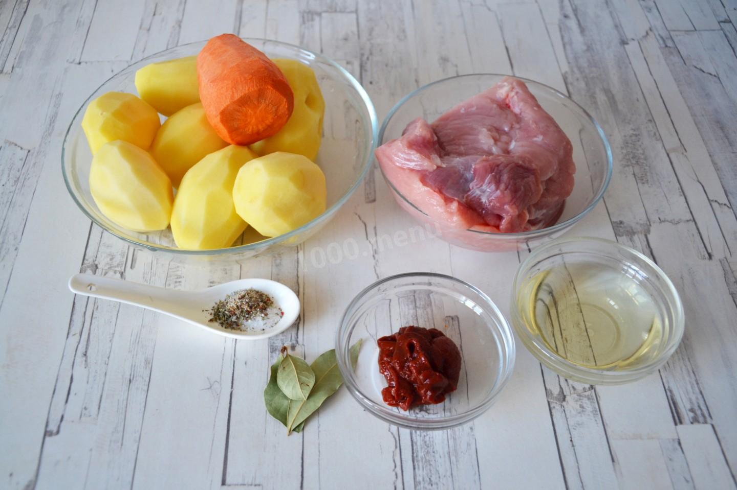 Шаг 1 приготовления Тушеная картошка с мясом в сковороде