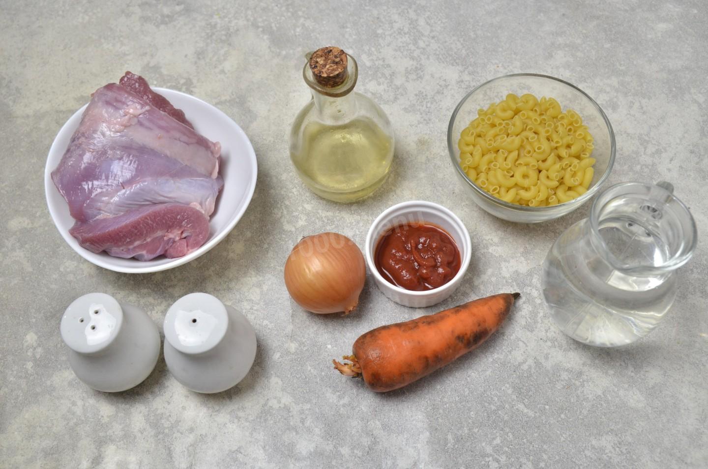 Шаг 1 приготовления Рожки с мясом в сковороде