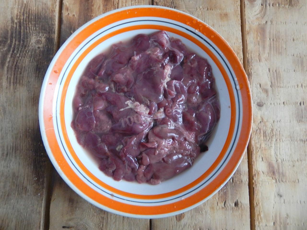 Шаг 3 приготовления Потрошки куриные