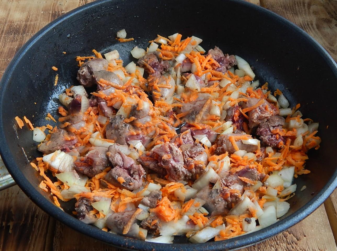 Шаг 6 приготовления Потрошки куриные
