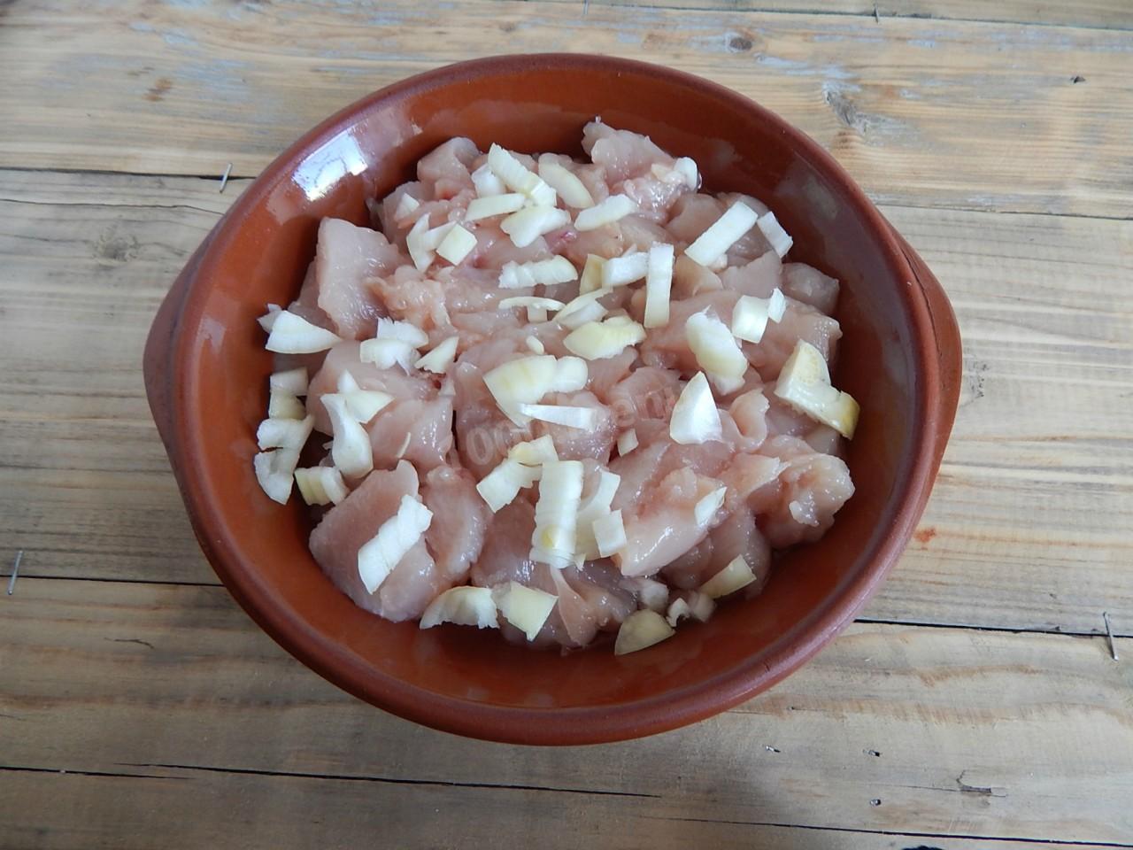 Шаг 3 приготовления Курица в соусе бешамель