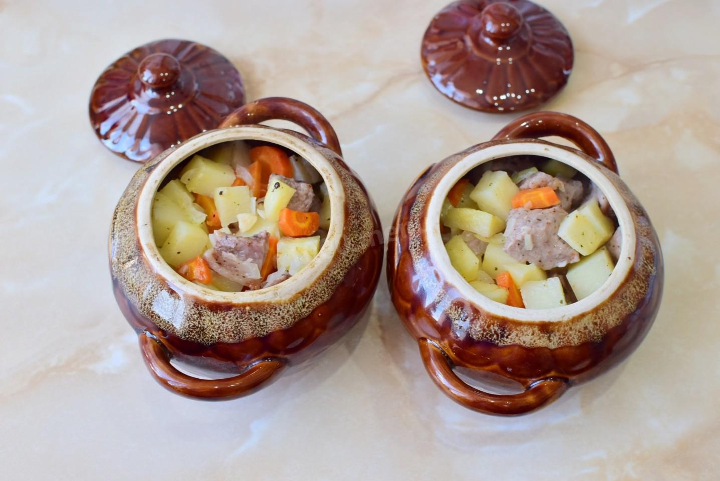 Шаг 7 приготовления Горшочки в микроволновке