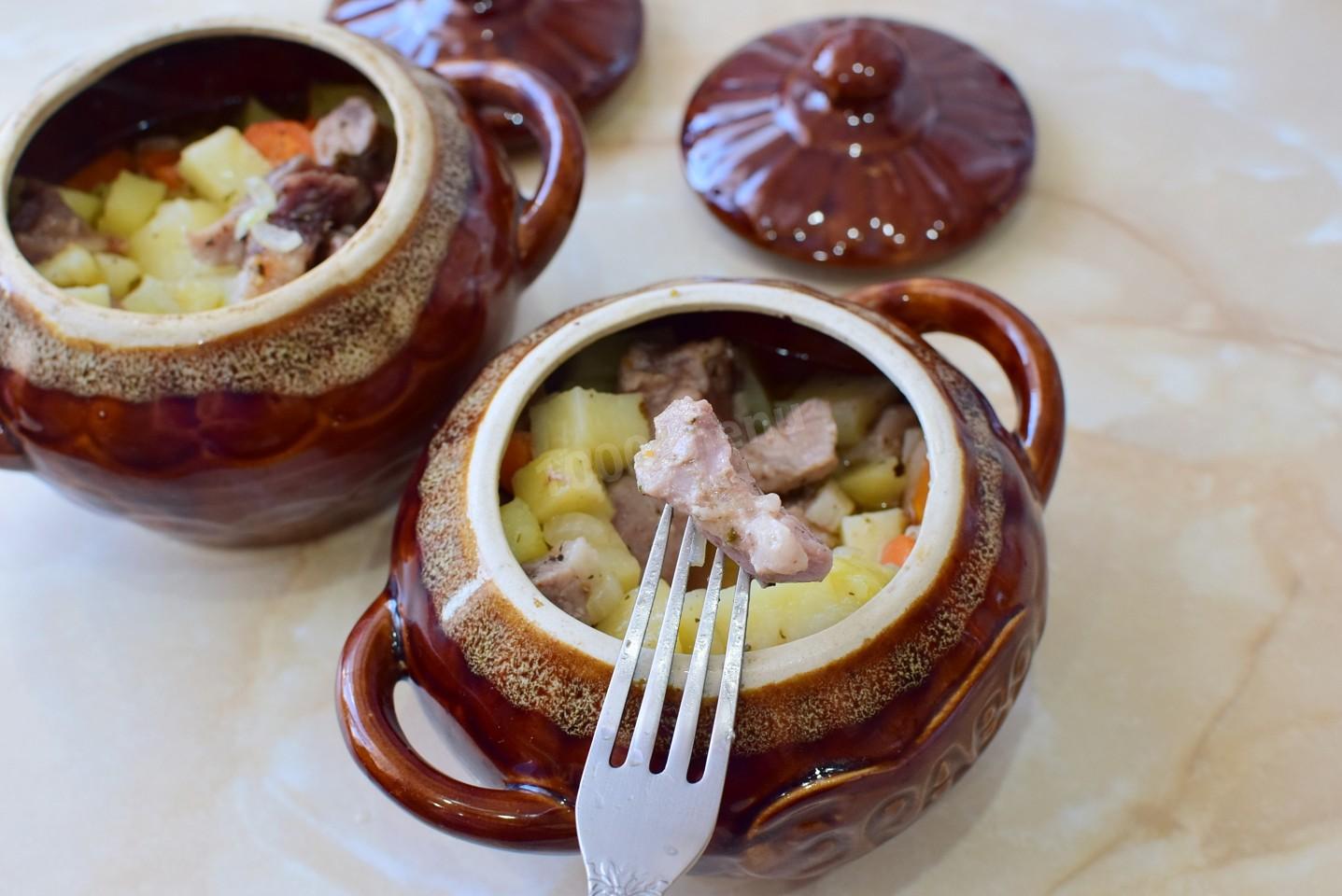 Шаг 8 приготовления Горшочки в микроволновке