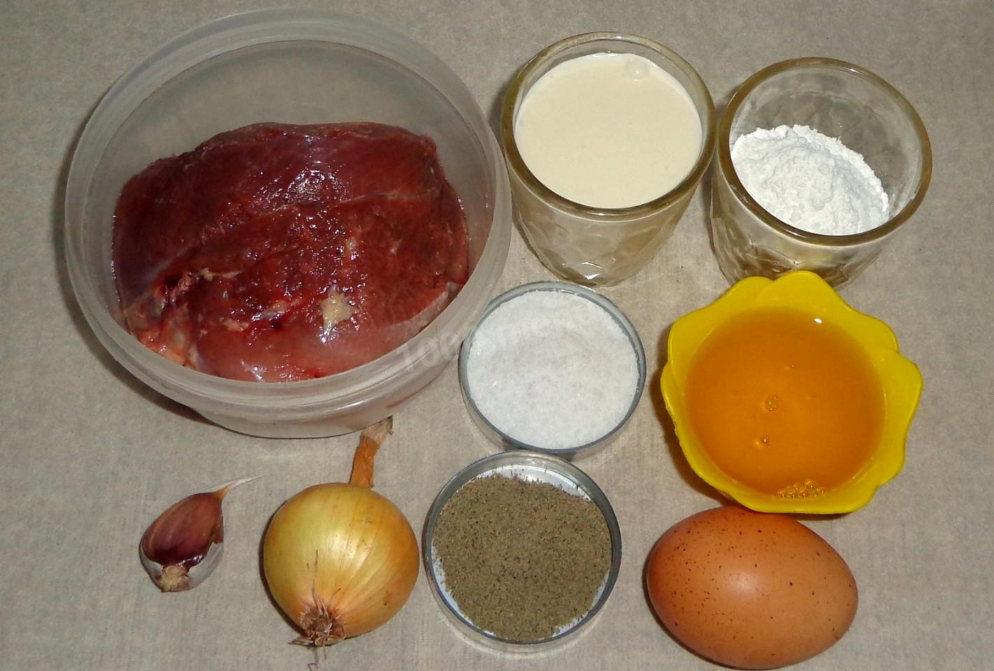 Шаг 1 приготовления Мясные оладьи на сковороде