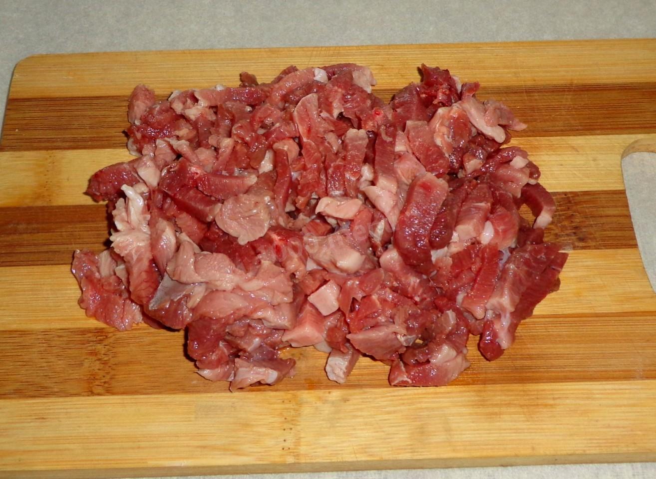 Шаг 2 приготовления Мясные оладьи на сковороде