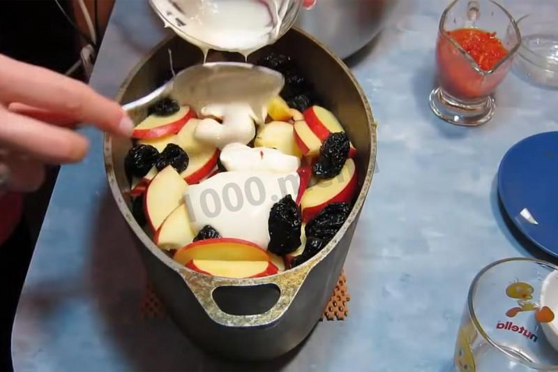 Шаг 12 приготовления Куриные окорочка тушеные