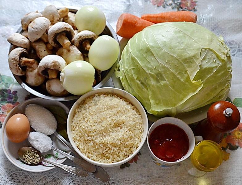 Шаг 1 приготовления Голубцы с грибами и рисом