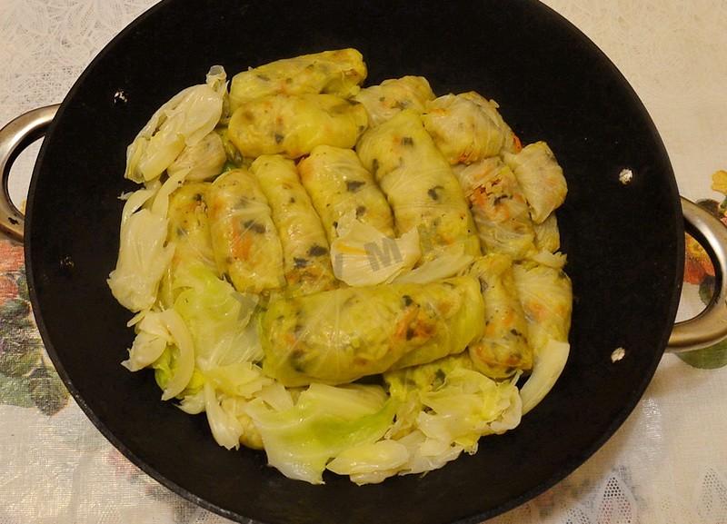 Шаг 14 приготовления Голубцы с грибами и рисом