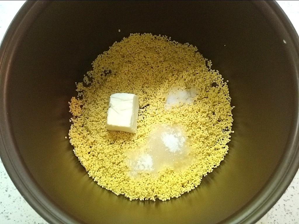 Шаг 2 приготовления Рассыпчатая каша в мультиварке пшенная
