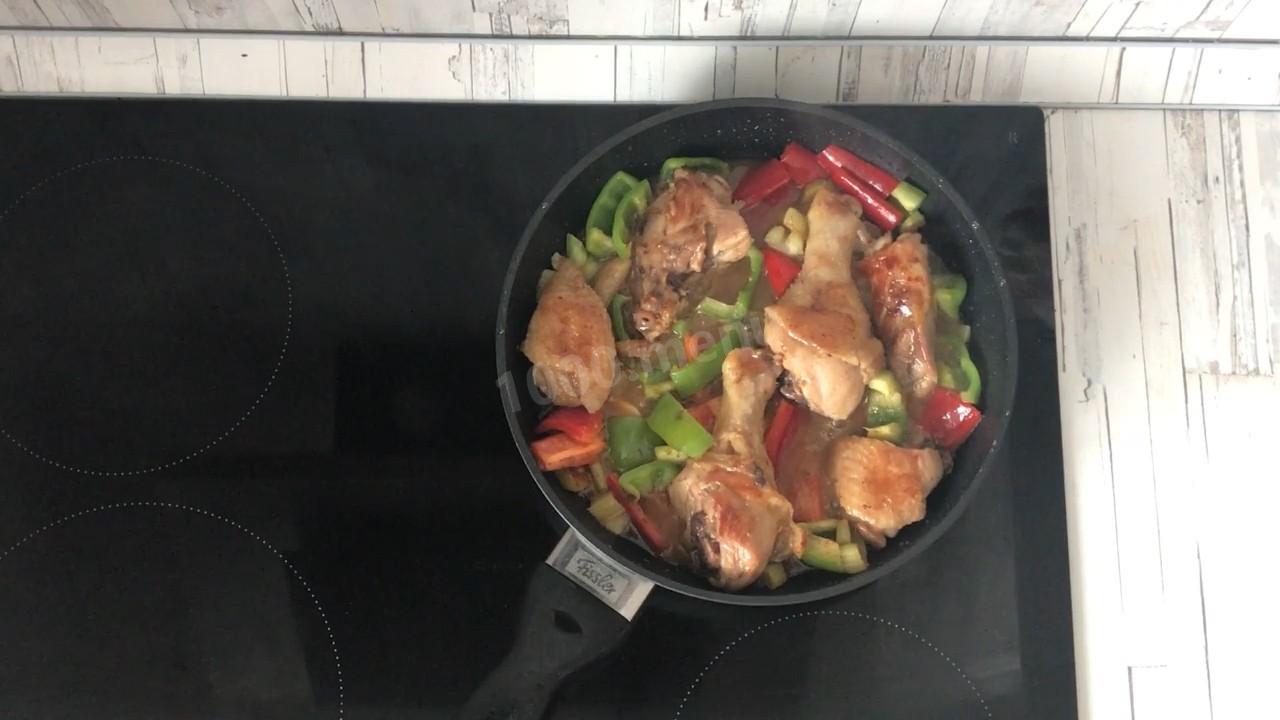 Шаг 10 приготовления Дапанджи из курицы